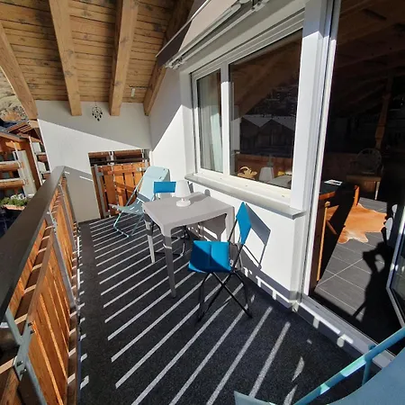 Center With Matterhorn View Apartman